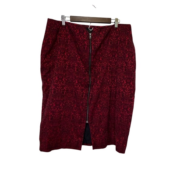 Worthington Woman Red Black Damask Brocade Pencil Skirt Plus Size 18W Back Zip - Picture 2 of 6
